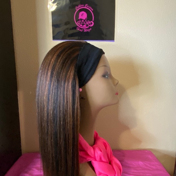 Callie’s custom headband wig - Picture 8 of 9